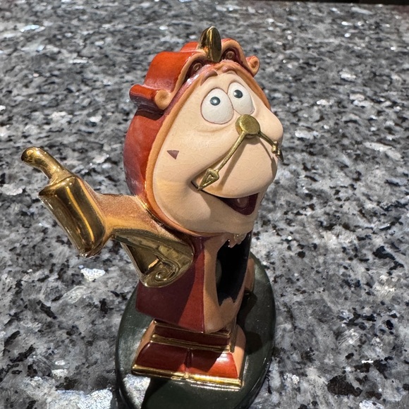 🕰️✨ Rare Vintage Disney Cogsworth Figurine – Beauty & the Beast Magic! ✨🕰️ “ - Picture 13 of 16